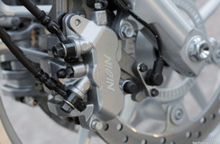 Honda CB1100 kuva jarrusylinteristä