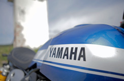 Yamaha XJR1300 – Retronaku ja powercruiser