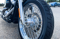 Harley-Davidson Softail Standard – Sopivan pelkistetty