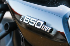 Kawasaki Z 650 RS – Rennompi retroherkku