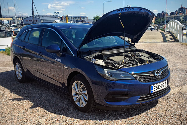 Opel Astra Wagon - perusauto bulkkia paremmalla ajomukavuudella