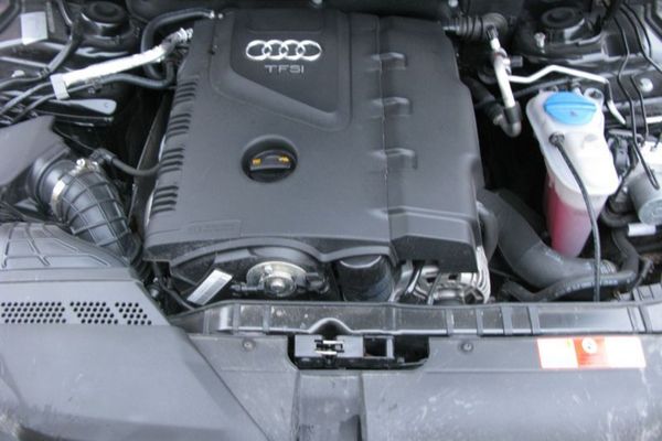 Tyypit: Audi A4 quattro