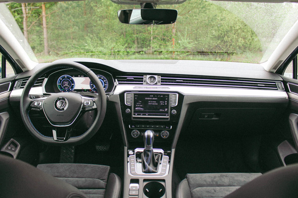 Volkswagen Passat GTE Plug-In Hybrid – Sähköä Pasuunaan