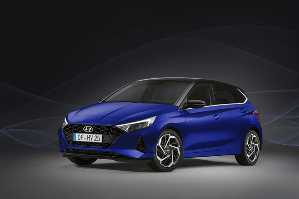 Täysin uusi Hyundai i20 - upea muotoilu kohtaa edistyksellisen teknologian